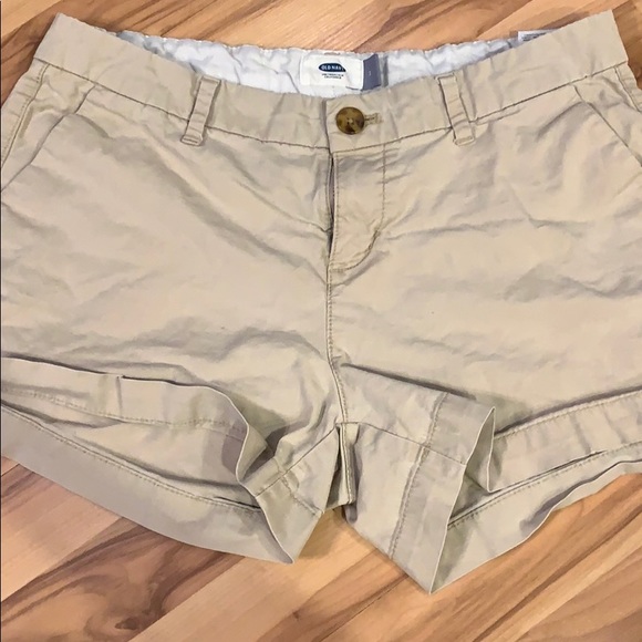 3 pairs of old navy shorts - Picture 4 of 4